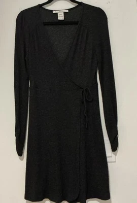 Vestido Suéter American Rag Envolvente/Acanalado con Cinturón/Negro/Carbón Oscuro Talla L Foto 1 de 4