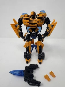 Transformers 2007 Movie Deluxe Class Battle Damaged Bumblebee Camaro Complete - Picture 1 of 5