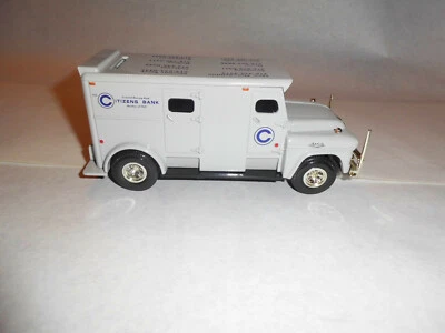 ERTL #B556 "Citizen Bank" 1959 GMC Armored Truck 1/32 Scale MIB NOS - Image 1 of 4