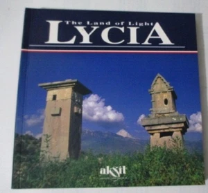 Lycia Land of Light Turkey Paperback Book Ihan Aksit 180 Pages 2000 8.5 X 8.5 in - Picture 1 of 8
