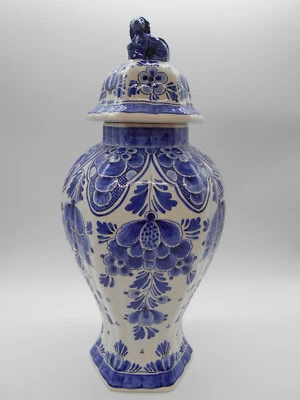 VASE / POTICHE / POT COUVERT DÉCOR FLORAL EN FAIENCE DE DELFT SIGNÉE - Photo 1/4