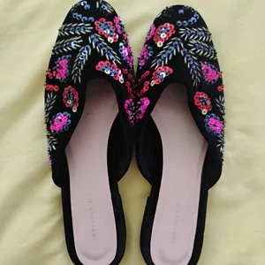 Scarpa pantofola mulo Loeffler Randall nera velluto ricamato floreale paillettes TAGLIA 7 - Foto 1 di 16