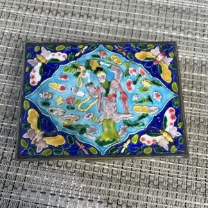 CLOISONNE REPOUSSE EMAILLE CHINESISCHES MÄDCHEN Humidor Zigarette Schmuckschatulle Antik - Bild 1 von 8