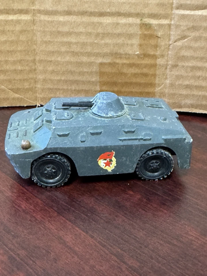 Juguete de metal ruso soviético vintage hecho por la URSS "BRDM" Foto 1 de 4