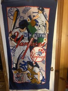 New York Yankees Mlb Vintage Towel Navy One Size