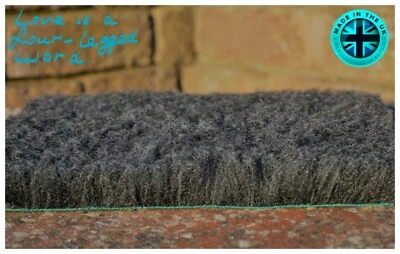 Professional green-backed veterinary bed.🐾 2-5m Rolls. Soft fleece vet bedding. - Image 1 of 4