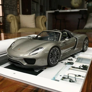 Welly 1/18 Scale Porsche 918 Spyder Diecast car Door open & close Silver Gray - Picture 1 of 12