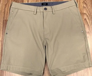 PANTALONES CORTOS EXPRESS REGULAR FIT POLIÉSTER BRONCEADO Talla 33 - Imagen 1 de 5