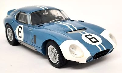 Coche modelo diecast Exoto 1/18 Shelby Cobra Daytona 1964 Le Mans 24H #6 Foto 1 de 4