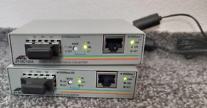 2x Allied Telesyn AT-MC1004 Gigabit Ethernet Konwerter mediów - Zdjęcie 1 z 4