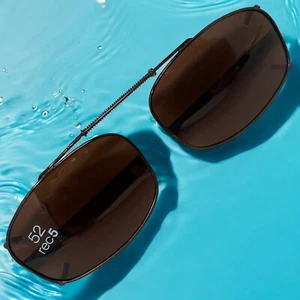 Maximize Comfort and Style Foster Grant Solar Shield Clip-On Sunglasses 52 Rec 5 - Picture 1 of 10