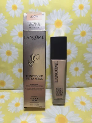 Lancome Teint Idole Ultra Wear Breathable Foundation SPF 25 230W EXP 09/25 - Image 1 of 4