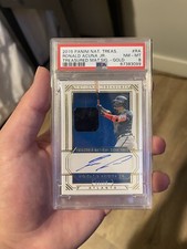 MVP!!!2019 Definitive Ronald Acuna Jr. Patch Auto GOLD 01/10 Braves MVP!!!ACUNA