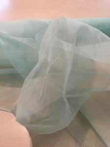 TESSUTO IN TULLE VERDE PALLIDO art 502 3C DA STOCK CON SCONTI DAL90AL70%AL MT - Imagen 1 de 7