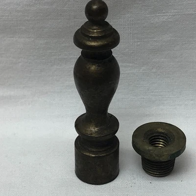 Pieza de lámpara de acabado vintage Foto 1 de 4