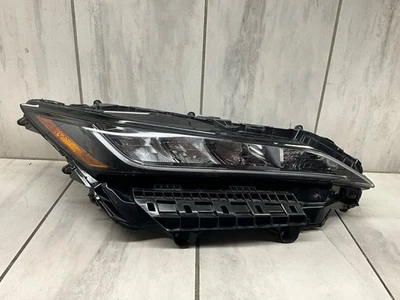 Faro reflector LED OEM 2021-2023 Toyota Venza (izquierdo/conductor) Foto 1 de 4