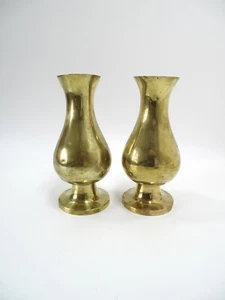"2 jarrones vintage de latón de 7,5"" de alto" - Imagen 1 de 7