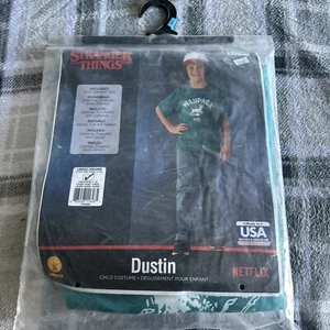 Netflix Stranger Things Dustin Halloween Child L Waupaca Wis Costume Shirt Hat - Picture 1 of 2