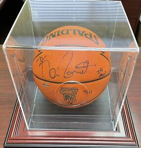 Autographed Kevin Garnett “04 MVP” LE #71/121 Spalding MVP Basketball (UDA/COA)