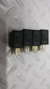 Siemens Relays Pack Of 4 56021895AA Tested - Picture 1 of 12