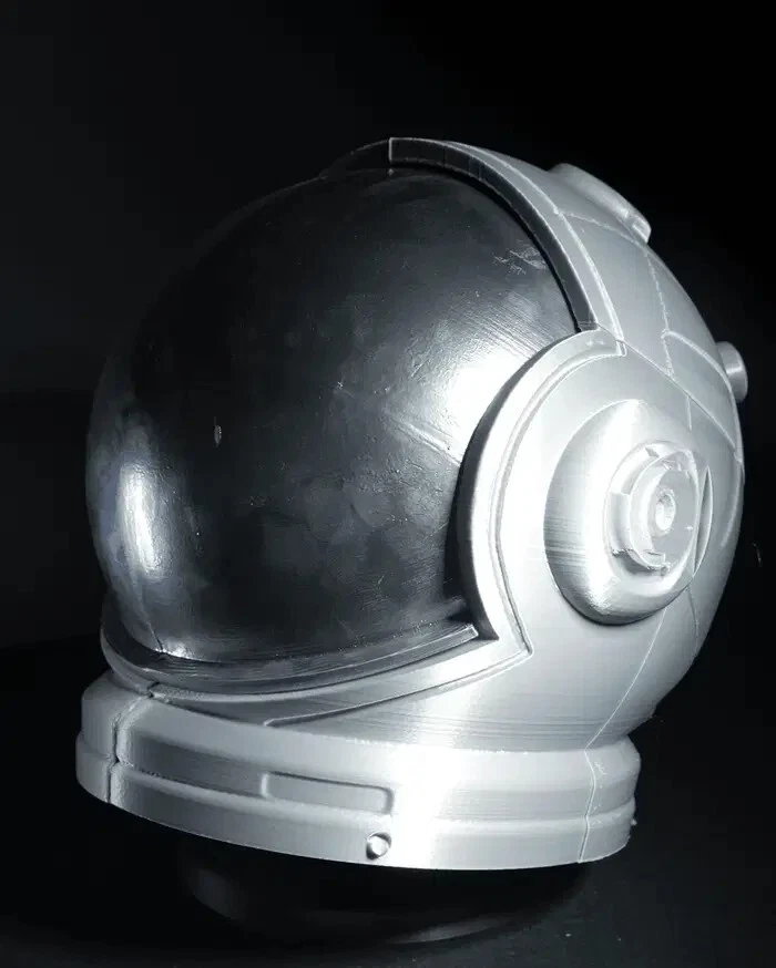 Cosmic Astronaut Helmet - Image 1 of 4