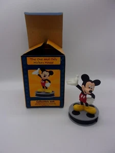 Figura de resina de carrete de película de Disney el único de Mickey Mouse aplausos - Imagen 1 de 3