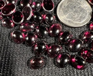 Granat Cabochon 168,5 ct 102 im Lot, poliert, tolle Farbe, Pyropvielfalt - Bild 1 von 5
