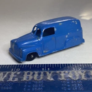 VINTAGE TOOTSIETOY CHEVROLET CHEVY PANEL WAGON VAN ROYAL BLUE 3 INCH USA 1960 - Picture 1 of 8