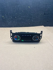 2012-2014 GMC Chevrolet Yukon Silverado Tahoe Climate Control A/C Q2170 DG - Picture 1 of 9