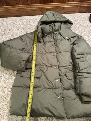J.Crew Chateau Puffer Coat Womens M Olive Green Primaloft Signature Puffer - Image 1 of 4