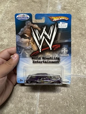 Hot Wheels WWE REY MYSTERIO '71 RIVIERA 2006 TOYS R US EXCLUSIVO MODELO DE COCHE DE JUGUETE Foto 1 de 4