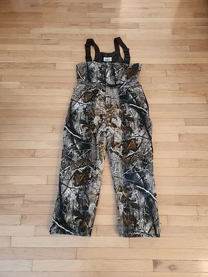 Redhead For Her Realtree Camo Hunting Overalls Women's Large Insulated Side Zip - Image 1 of 4