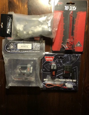 RC4WD 1/10 8274 Winch,controller,SSD transmission,RC4WD Hi-Lift Jack - Image 1 of 4
