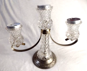 Portacandele tre bracci cristallo taglio vetro e piatto argento 21 cm vintage - Foto 1 di 13