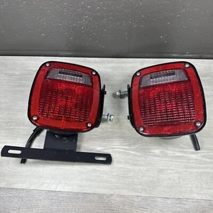 Dodge 55055271/55055270 Commercial Tail Lamp Lights Uni Trailer(L&R W/Bracket) - Picture 1 of 6