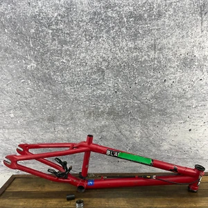 Vintage Haro Nyquist BMX Frame Red 20 in 14 mm 2005 Old School BMX Freestyle - Picture 1 of 22