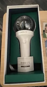 Oneus Kpop version 2 Lightstick official Mint With Pics - Picture 1 of 5