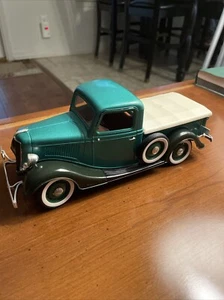 1/19 SCALE SOLIDO 1936 Ford V-8 PICKUP TRUCK DIECAST METAL MADE IN FRANCE!! - Picture 1 of 10