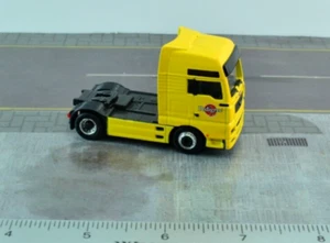HERPA Diecast MAN TGA XXL PEDIGREE Dog Tractor Truck 1:87 HO - Picture 1 of 3