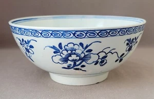 ANTIQUE BOW HAND PAINTED BLUE FLOWERS BOWL C1765-70 - Picture 1 of 9