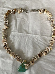 VINTAGE Shells & Turquoise Choker Necklace - Picture 1 of 5
