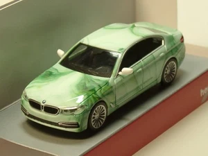 Herpa BMW 5er Limousine grün marmoriert, Sondermodell Sommerfest - 936798 - 1:87 - Picture 1 of 4