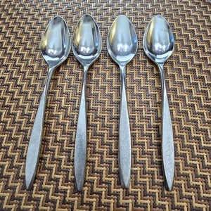 Set of 4 Vintage Ekco Eterna Corsair Stainless 6 3/4" Teaspoons - Picture 1 of 1