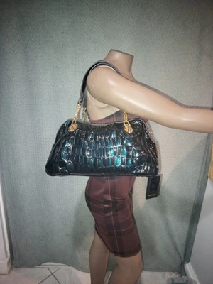 Bolso Convertible Zooler Azul Medianoche Cuero Repujado. Nuevo con etiquetas. Foto 1 de 4