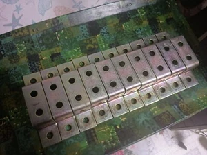 Unistrut P1043a 6-hole "U" fitting Zinc 10 pc. - Picture 1 of 5