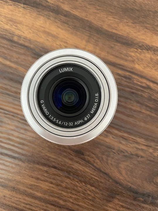 Panasonic Lumix G Vario 12-32mm ASPH f/3.5-5.6 MEGA O.I.S H-FS12032 Silver - Image 1 of 1