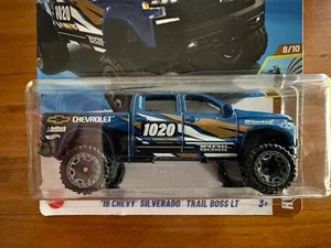 NEW 2025 Hot Wheels ‘19 CHEVY SILVERADO Trail Boss LT Dirt SERIES Off Road 4x4 - Picture 1 of 4