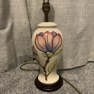 Vintage Moorcroft Magnolia Tischlampe Retro getestet & funktionsfähig  - Bild 1 von 13