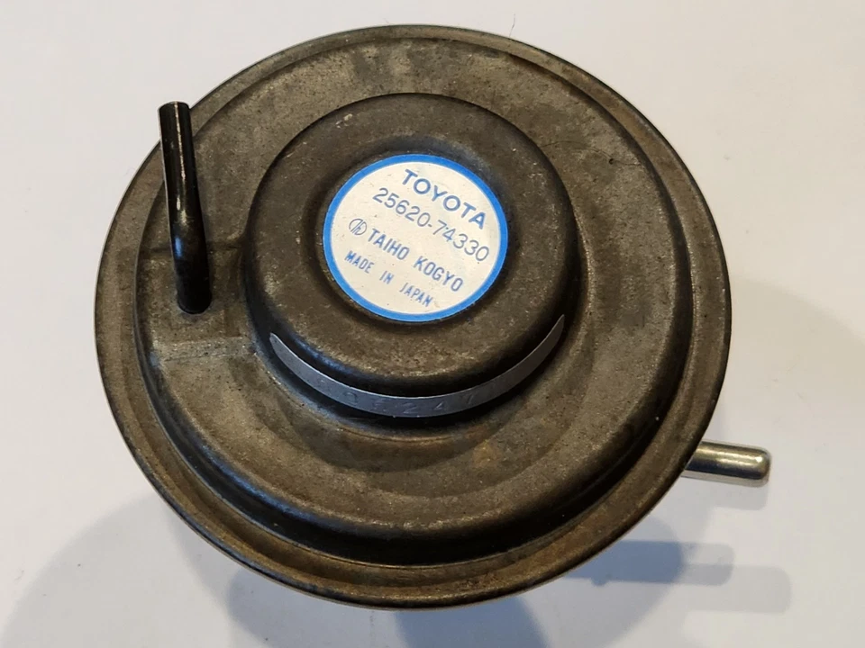 VÁLVULA EGR 25620-74330 OEM TOYOTA CAMRY SOLARA RAV4 Foto 1 de 4
