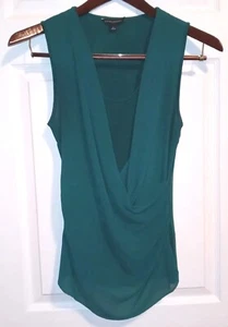 Banana Republic Women's Tank Top Size S Emerald Green Cowl Necked Overlay LNC - Picture 1 of 12
